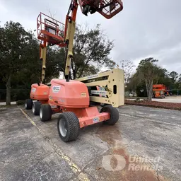 2017 JLG 450AJ Articulating Boom Lift