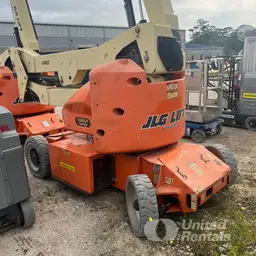 2016 JLG E400AJPN Articulating Boom Lift