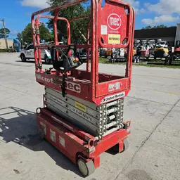 2018 MEC MICRO 19 Scissor Lift