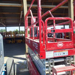 2019 MEC 2632SE Scissor Lift