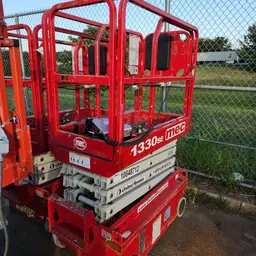 2017 MEC 1330SE Scissor Lift
