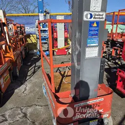 2015 Skyjack SJ12 Self-Propelled One-Person Lift
