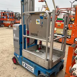 2016 Genie GR-20 Self-Propelled One-Person Lift