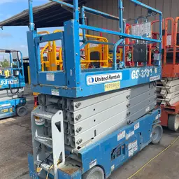 2018 Genie GS-3232 Scissor Lift