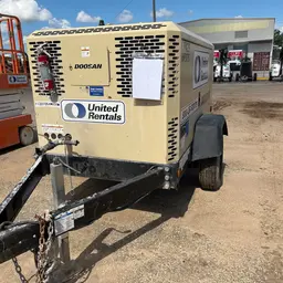 2021 Doosan P425/HP375WCUT4 Air Compressor
