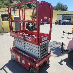2019 MEC MICRO 19 Scissor Lift