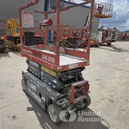 2016 Skyjack SJIII3219 Scissor Lift