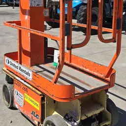 2019 JLG 1230ES Self-Propelled One-Person Lift