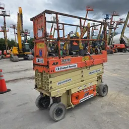2016 JLG 2632ES Scissor Lift
