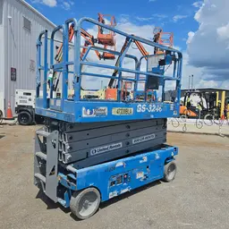 2017 Genie GS-3246 Scissor Lift