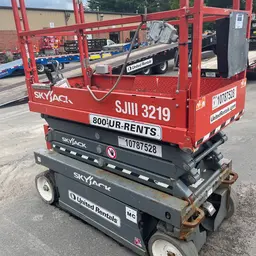 2018 Skyjack SJIII3219 Scissor Lift