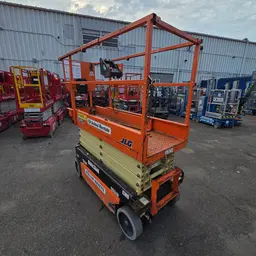 2017 JLG 1932R Scissor Lift