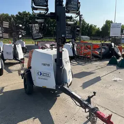 2020 Magnum Pro MLT6SMD Portable Light Tower