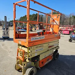 2018 JLG 2632ES Scissor Lift
