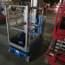 2019 Genie GR-20 Self-Propelled One-Person Lift