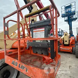 2018 JLG E400AJPN Articulating Boom Lift