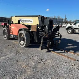 2017 JLG 1055 Forklift