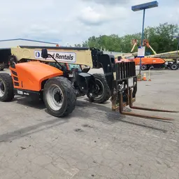 2017 JLG 742 Forklift