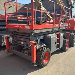 2018 Skyjack SJ8831RT Rough Terrain Scissor Lift