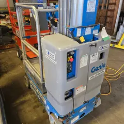2019 Genie GR-20 Self-Propelled One-Person Lift