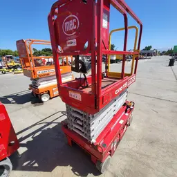 2018 MEC MICRO 19 Scissor Lift