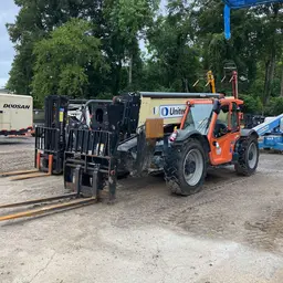 2019 JLG 1055 Forklift