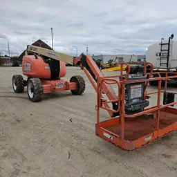 2013 JLG 600AJ Articulating Boom Lift