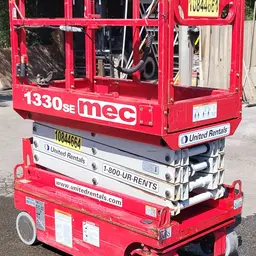 2018 MEC 1330SE Scissor Lift
