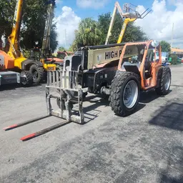 2018 JLG 742 Forklift