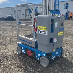 2018 Genie GR-20 Self-Propelled One-Person Lift