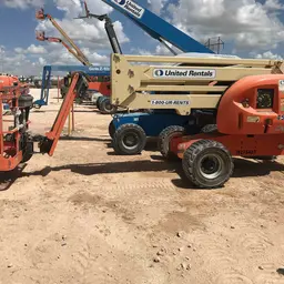 2014 JLG 450AJ Articulating Boom Lift