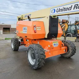 2015 JLG 800AJ Articulating Boom Lift