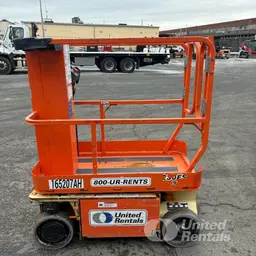 2016 JLG 1230ES Self-Propelled One-Person Lift