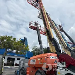 2017 JLG 600S Boom Lift