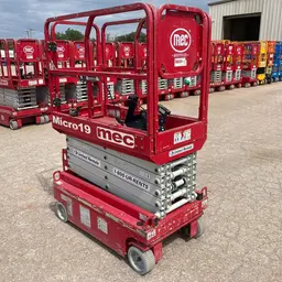 2018 MEC MICRO 19 Scissor Lift