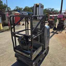 2017 JLG 20MVL Self-Propelled One-Person Lift