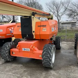 2018 JLG 800AJ Articulating Boom Lift