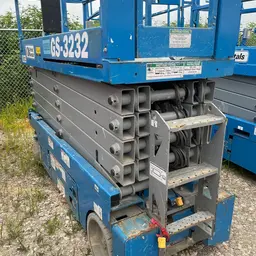 2017 Genie GS-3232 Scissor Lift