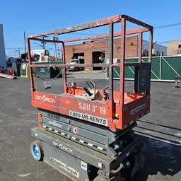 2018 Skyjack SJIII3219 Scissor Lift