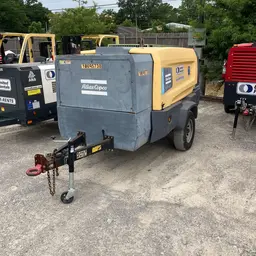 2017 Atlas Copco XAS440JD T4F Air Compressor