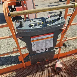 2011 JLG 800AJ Articulating Boom Lift