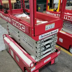 2018 MEC MICRO 19 Scissor Lift