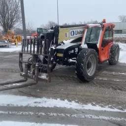 2018 JLG 742 Forklift