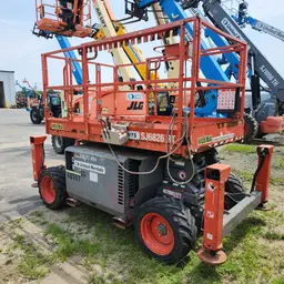 2018 Skyjack SJ6826RT Rough Terrain Scissor Lift