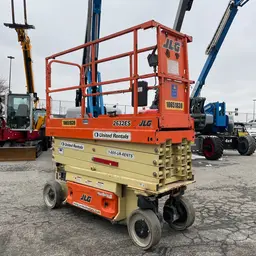 2017 JLG 2632ES Scissor Lift