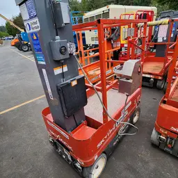 2018 Skyjack SJ12 Self-Propelled One-Person Lift