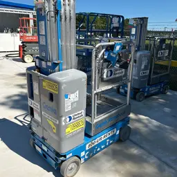 2019 Genie GR-20 Self-Propelled One-Person Lift