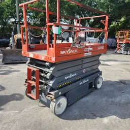 2017 Skyjack SJIII4632 Scissor Lift