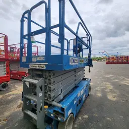 2018 Genie GS-3246 Scissor Lift