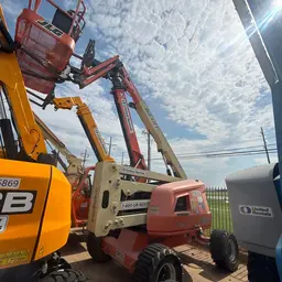 2016 JLG 450AJ Articulating Boom Lift